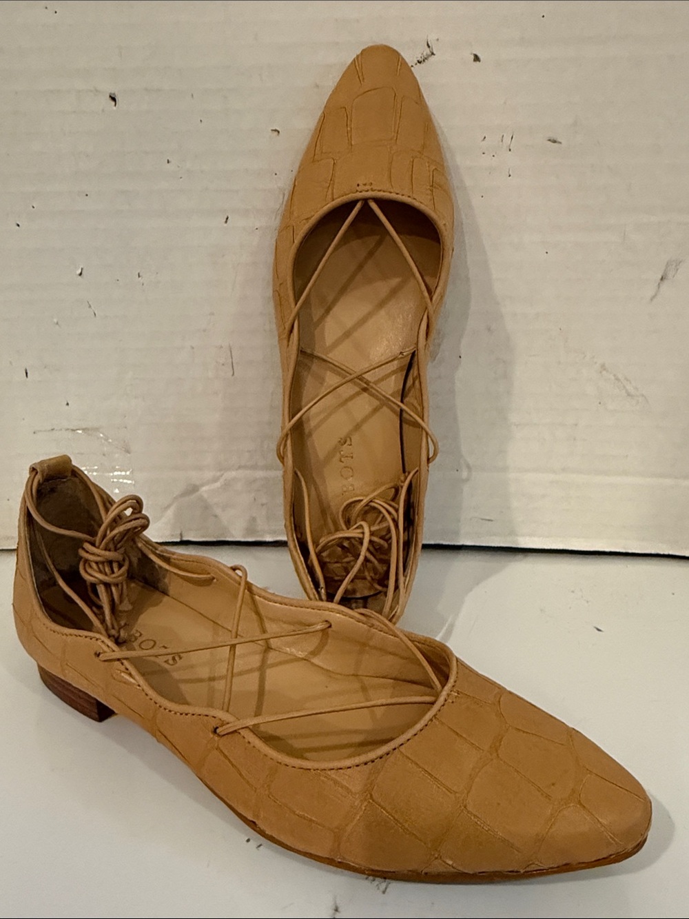 Talbots Tan Lace-Up Croc-Texture Pointed Flats (sz 5)